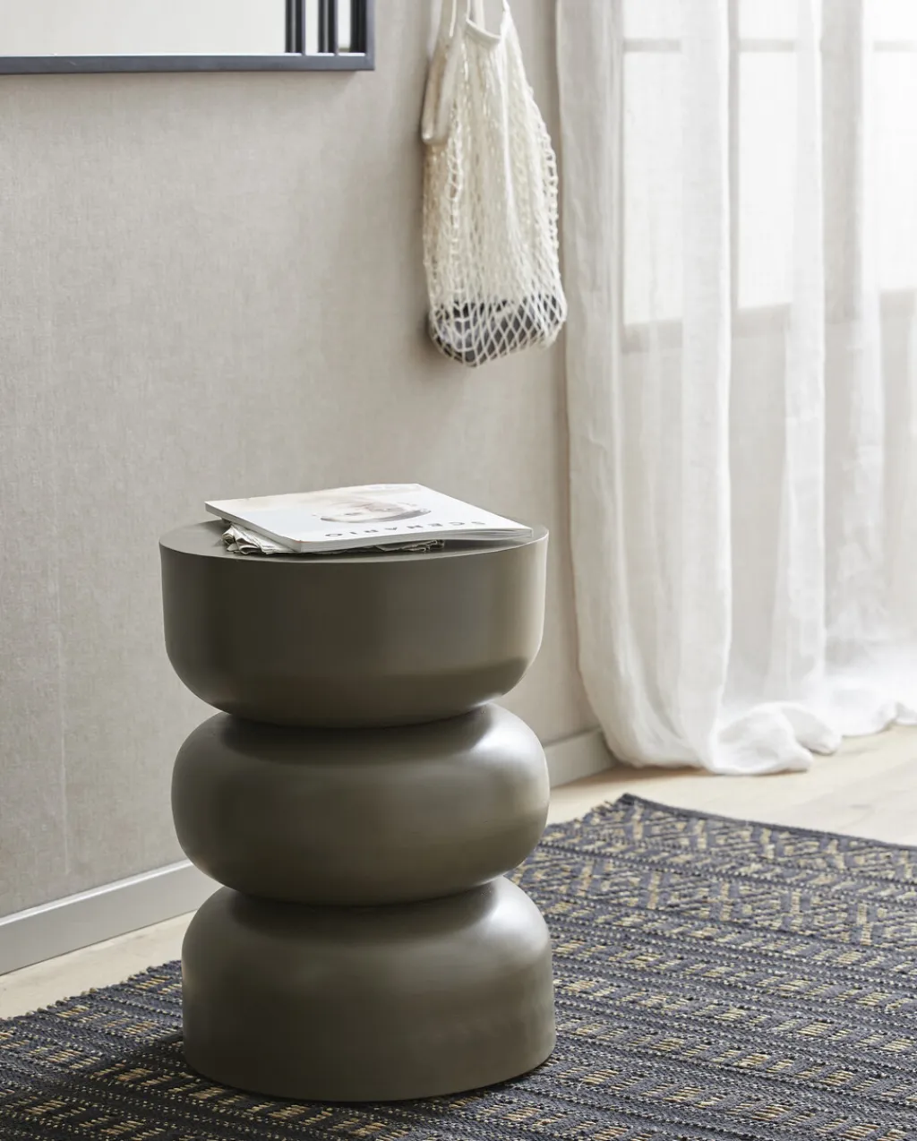 Nordal Borde > Alma Sidebord H50 cm, Mørkegrøn