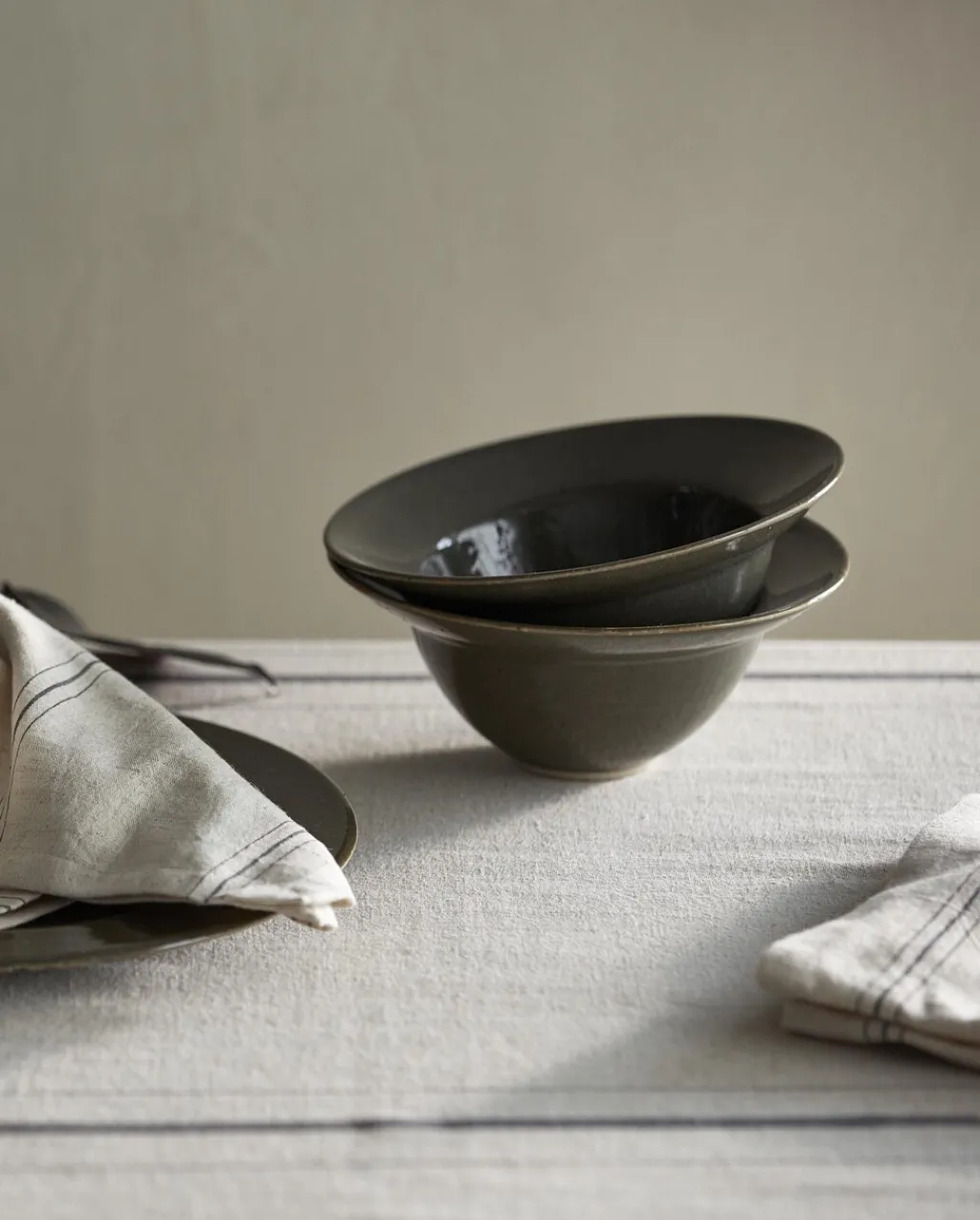 Nordal Dybe Tallerkener > Grawa Suppetallerken 18 cm,