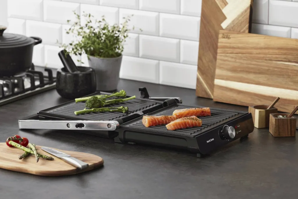 Nordic Sense Brødristere Og Bordgrill > Panini-/Bordgrill 2000W, Sort