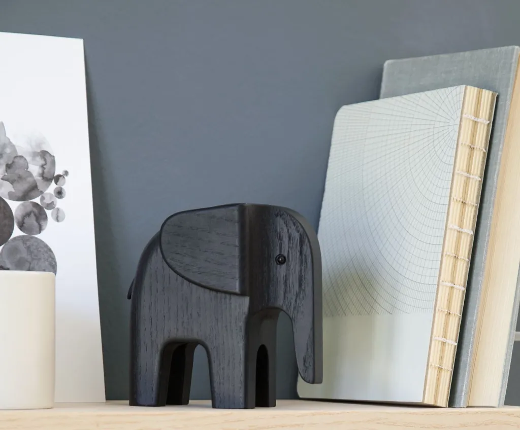 Outlet Elefant, Sortbejdset Eg Træfigurer Og Figurer