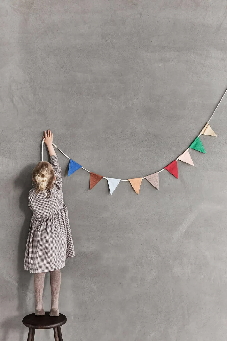 New OYOY Mini Moni Muslin Flagranke 240 cm, Multi