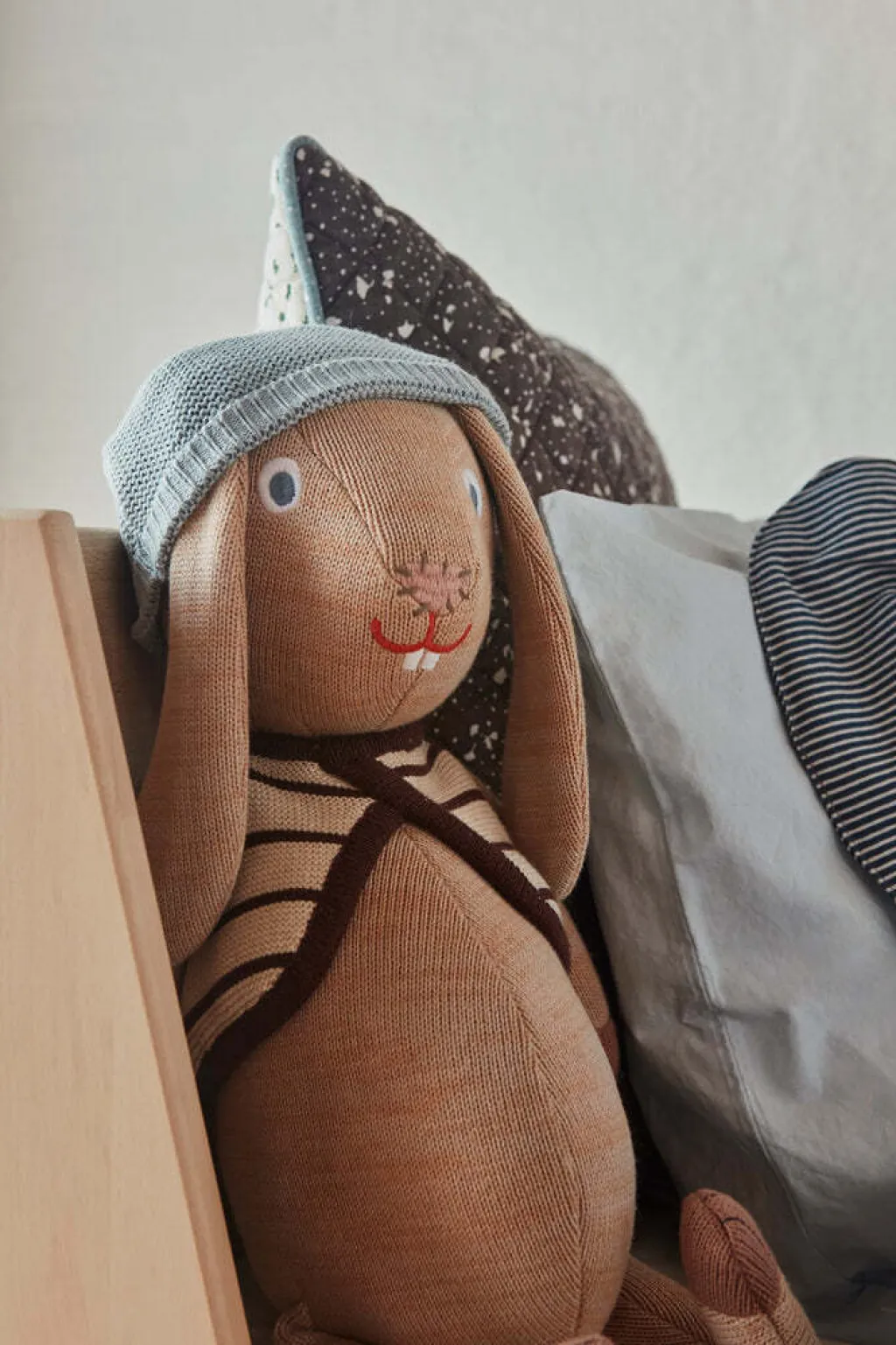 Børn OYOY Mini Tøjdyr Og Nusseklude > Tøjdyr Kanin Jojo 43 cm, Light