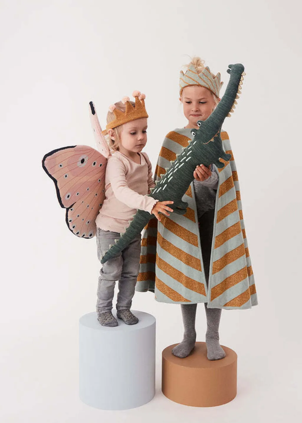 Børn OYOY Mini Tøjdyr Og Nusseklude > Tøjdyr Krokodillen Mr. Gustav 90 cm, Dark