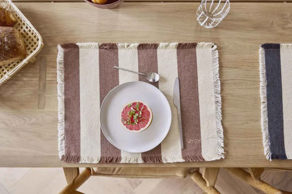 Best OYOY Toppu Dækkeserviet 2 stk. 36x48 cm, Brun/Offwhite
