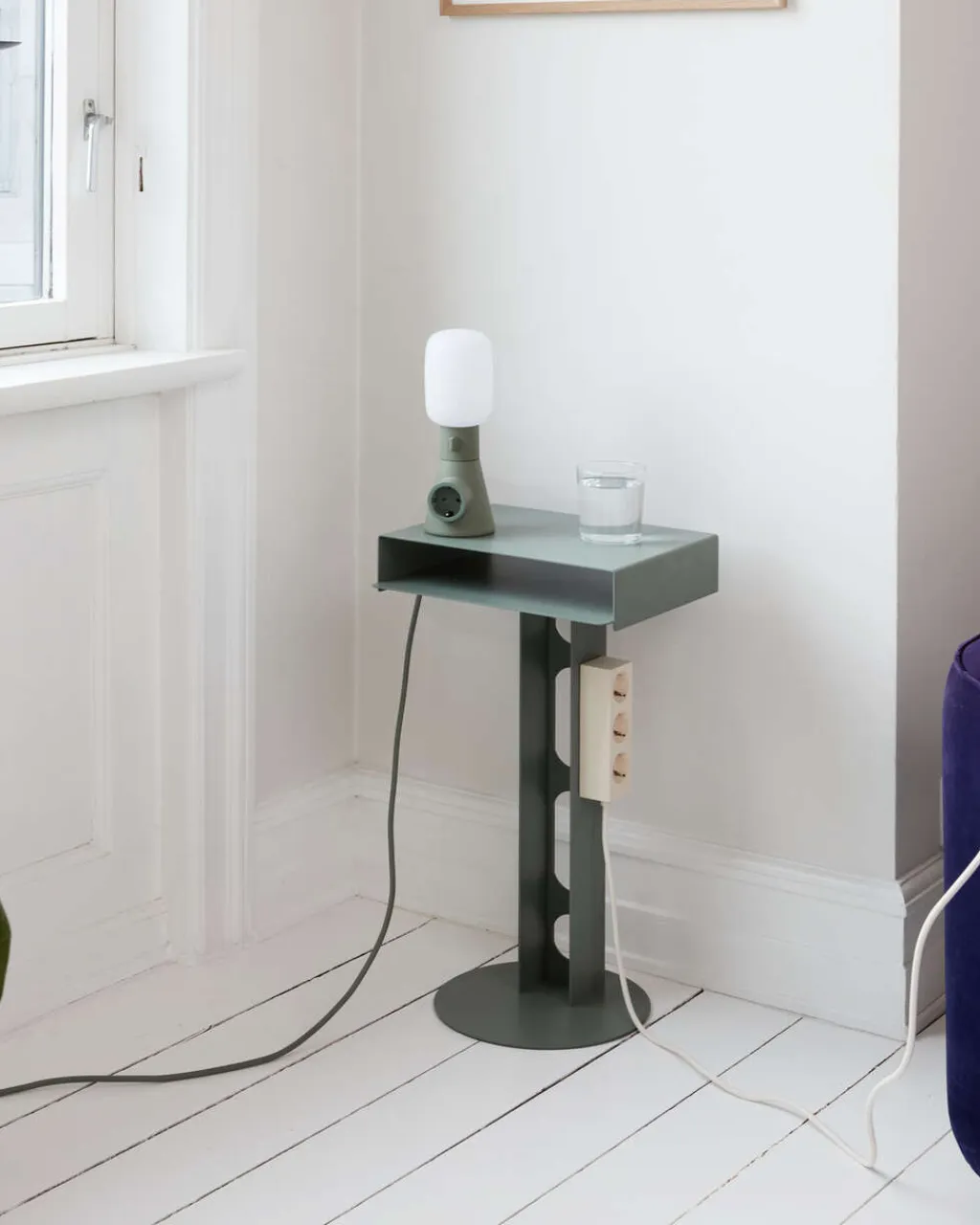 Pedestal El-Artikler > Power Base,