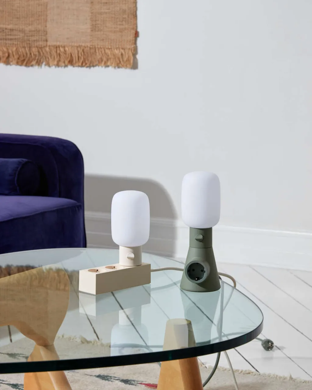 Pedestal El-Artikler > Power Base,