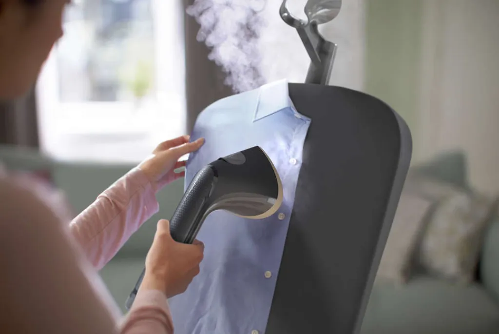 Hot 3000 Series Steamer m. Vipbart Styleboard, Sort Steamere