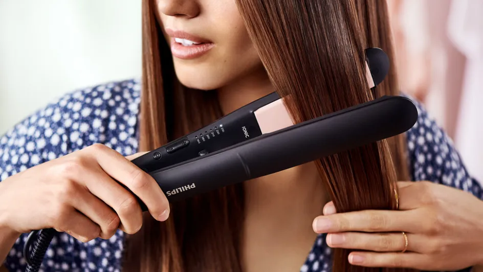 Philips StraightCare Essential ThermoProtect Glattejern, Sort/Lyserød