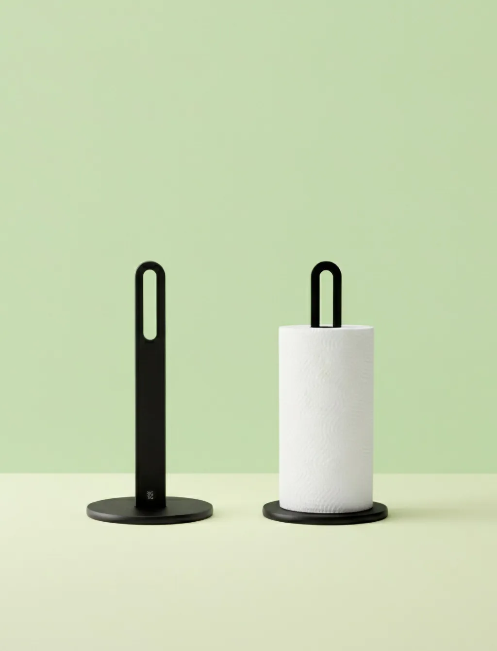 SPIN-IT Køkkenrulleholder H30,5 cm, Sort Køkkenrulleholdere