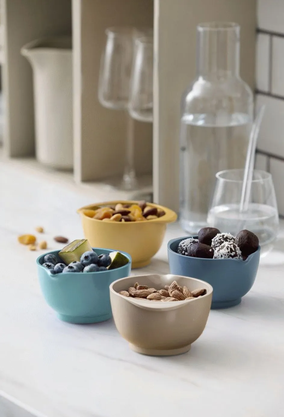New Rosti Margrethe Røreskålesæt m. Låg 4 stk. 0,5 L, Humus/Curry/Dusty Blue/Nordic Green