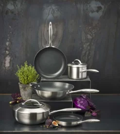 Scanpan Gryder Og Kasseroller ><noscript><img data-lazyloaded=
