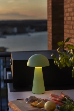 Outlet Sirius Sam Trådløs Bordlampe H28 cm, Spring Green