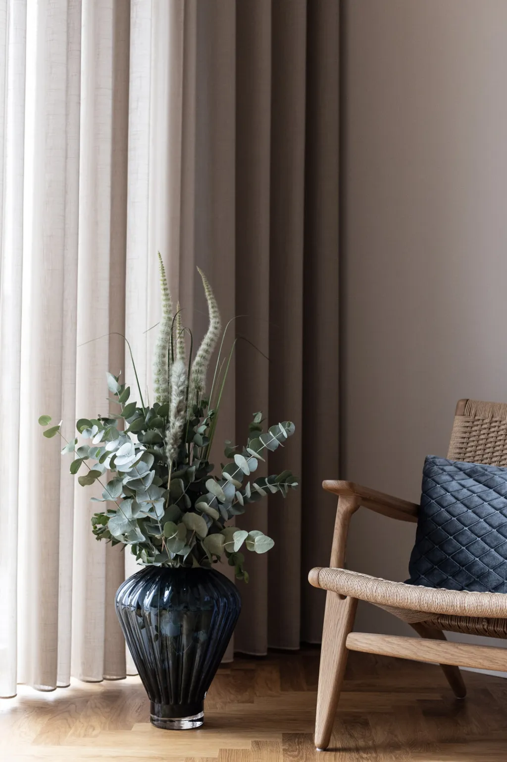 New Evelyn Vase H, Stue|Vaser
