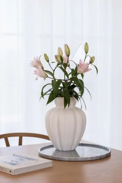 Hot Specktrum Penelope Vase H, Off White