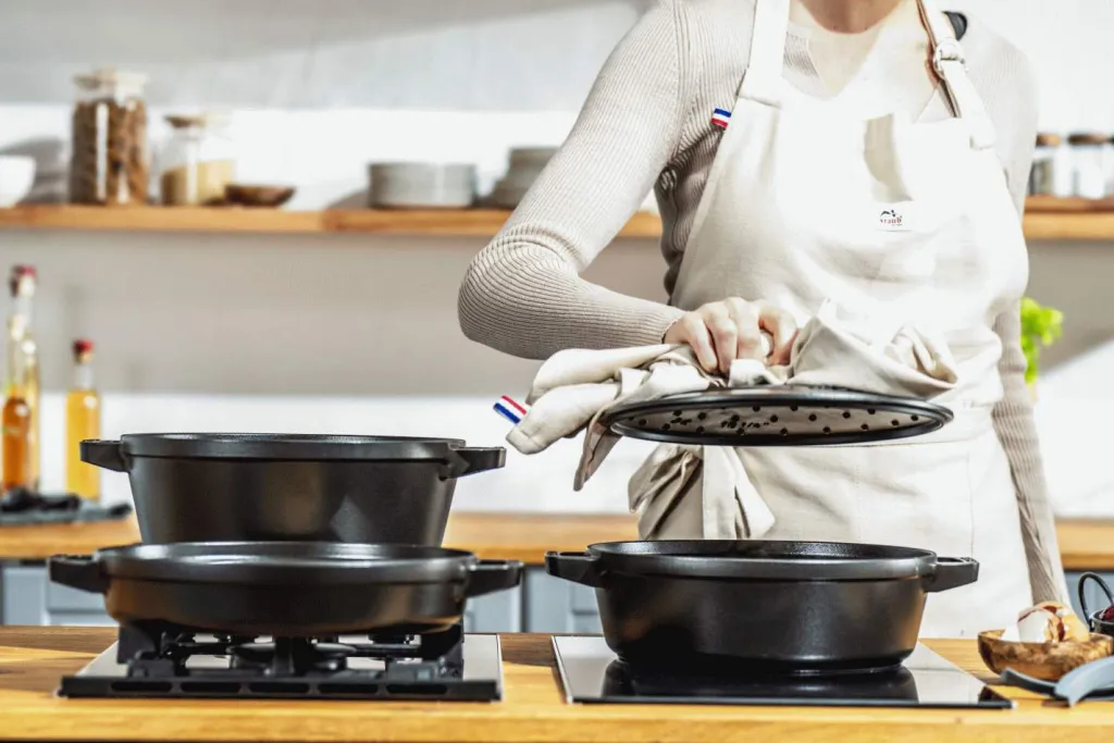 Staub Gryder Og Kasseroller > Grydesæt 3 Dele 24 cm, Sort