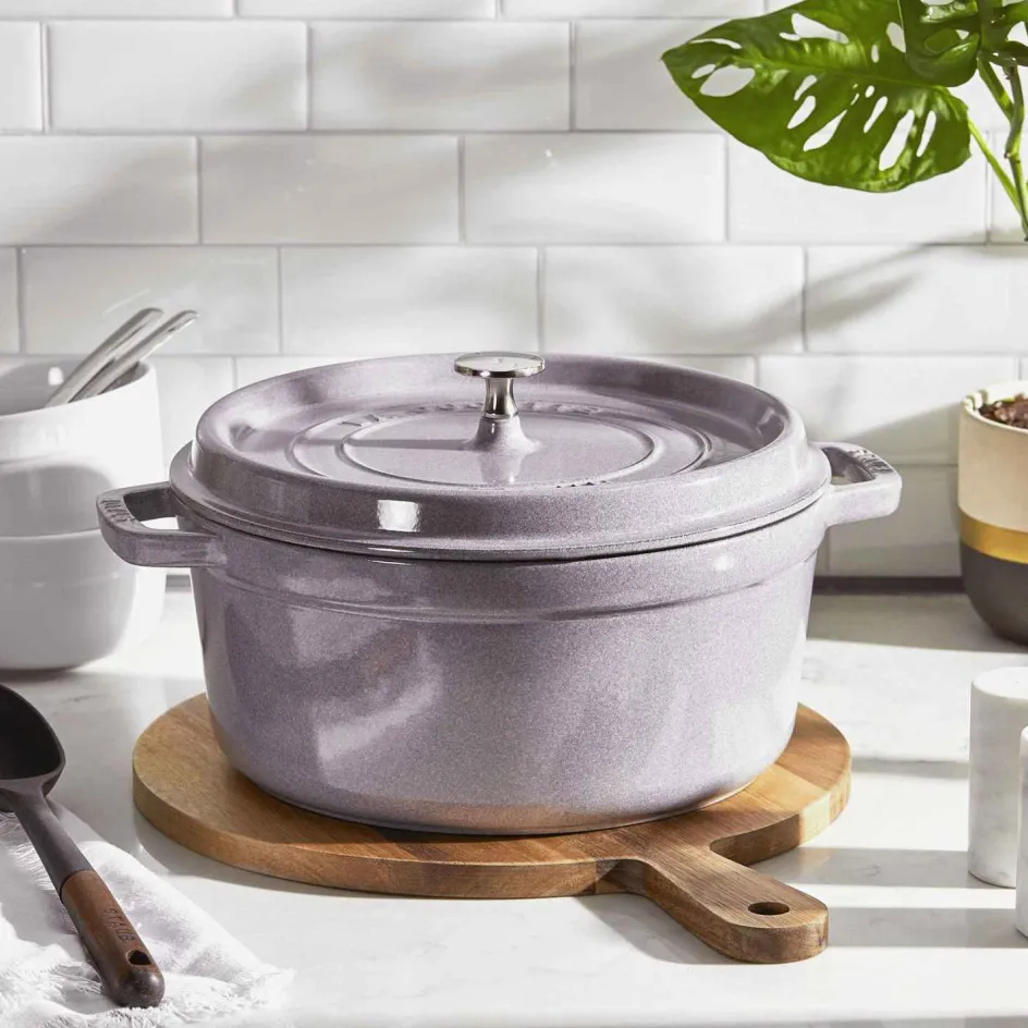 Staub La Cocotte Cocotte 26 cm/5,25 L, Kirsebærblomst