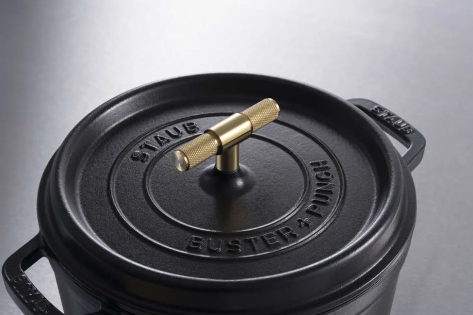 Best Staub La Cocotte Støbejernsgryde 24 cm/3,8 L, Sort/Messing