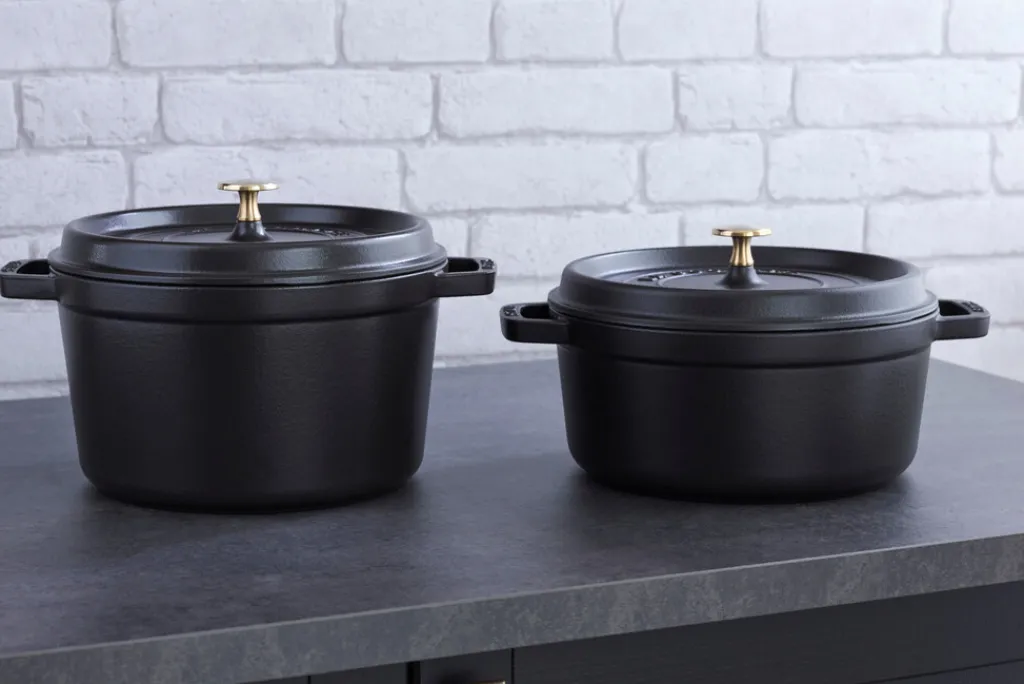 Staub Gryder Og Kasseroller > La Cocotte Støbejernsgryde 24 cm/4,75 L,