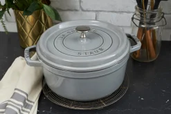 Staub Gryder Og Kasseroller > La Cocotte Støbejernsgryde 20 cm/2,2 L,