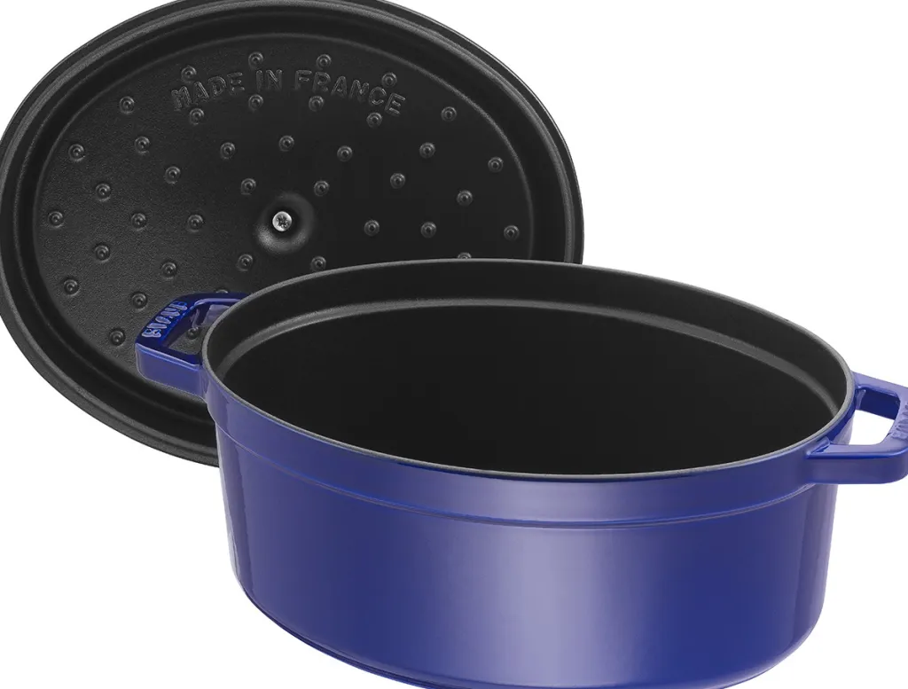 Staub Gryder Og Kasseroller > Oval Støbejernsgryde 31 cm/5,5 L,