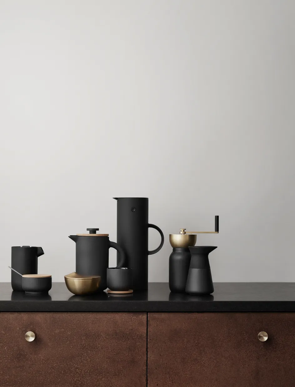 Best Stelton EM77 Termokande 1 L, Soft Black