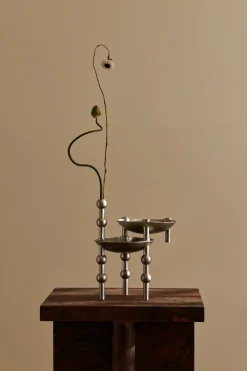 Hot Stoff Nagel Vase H10 cm, Børstet Krom