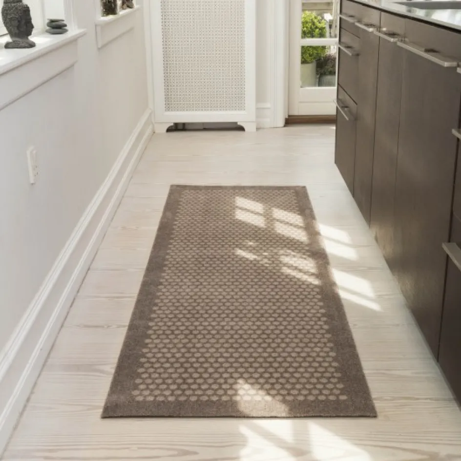 Discount Tica Copenhagen Dot Smudsmåtte 67x200 cm, Sand