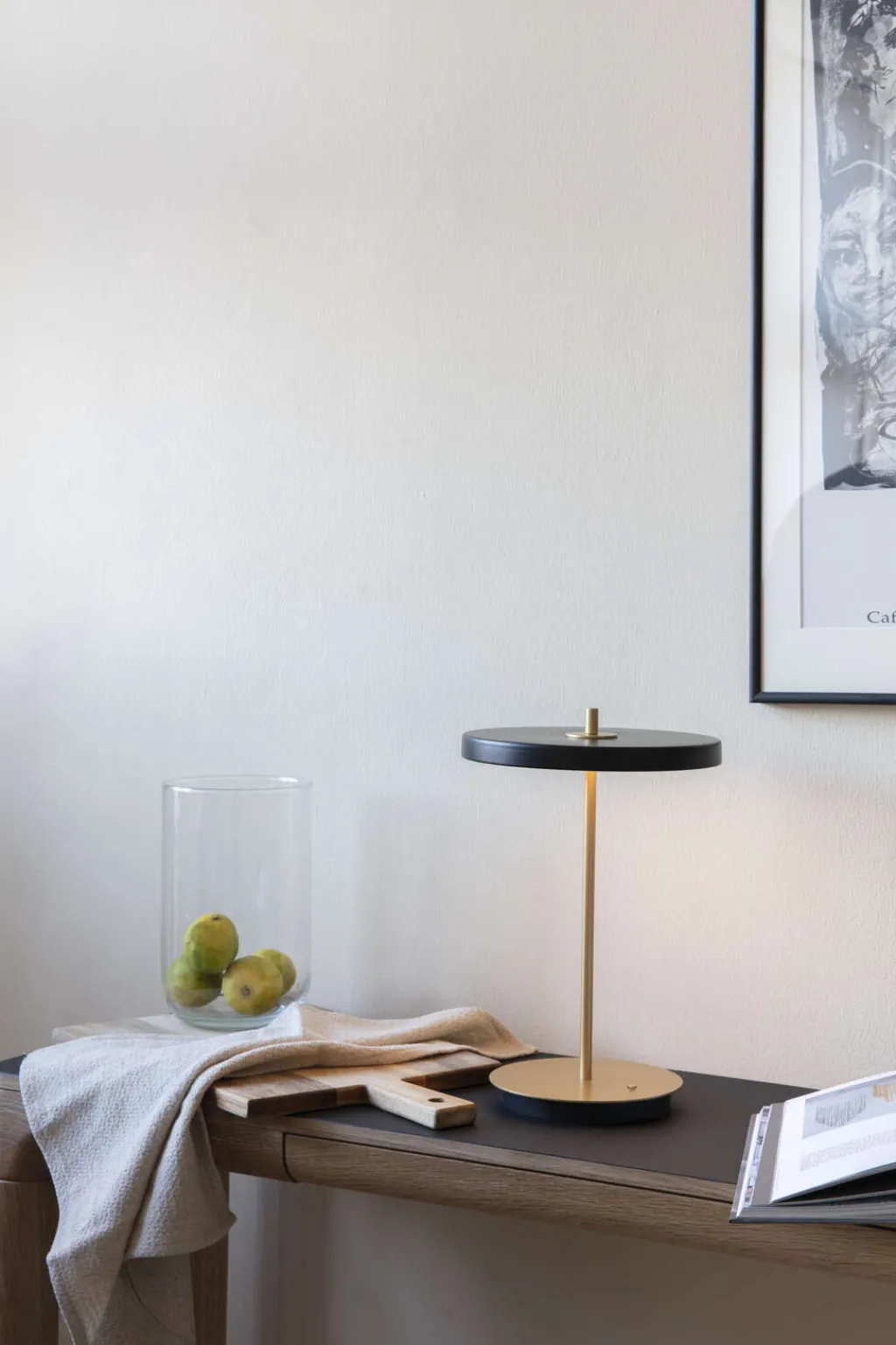 Umage Lamper Til Soveværelset|Bordlamper > Asteria Move Trådløs Bordlampe LED H30,6 cm,