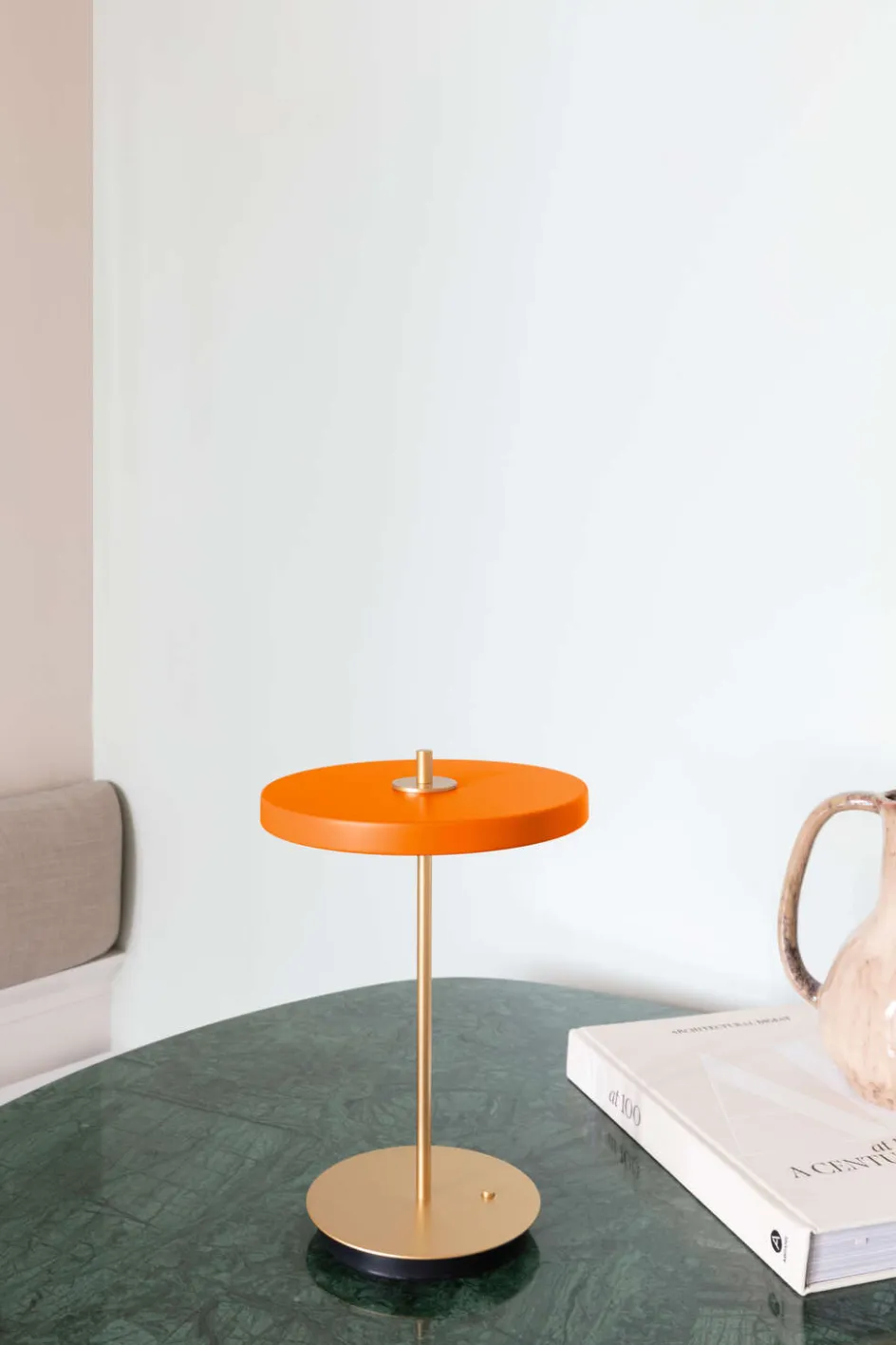 Hot Umage Asteria Move Trådløs Bordlampe LED H30,6 cm, Nuance Orange