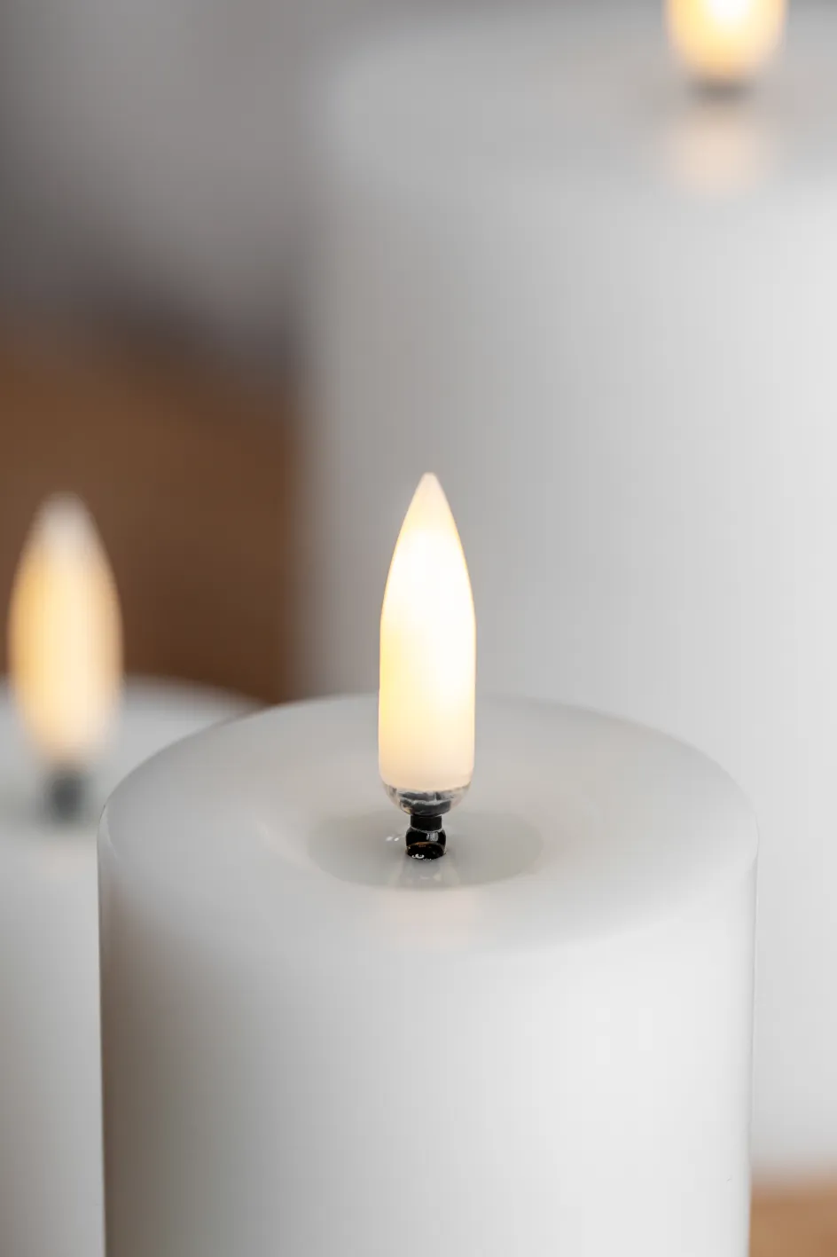 Online Uyuni Lighting Bloklys m. Smelteeffekt LED Ø7,8xH20 cm, Nordic White
