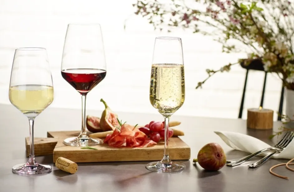 Sale Villeroy & Boch Essential Glas Rødvinsglas 4 stk. 20 cl