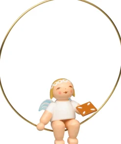Wendt & Kühn Træfigurer Og Figurer > Juleophæng Ring,