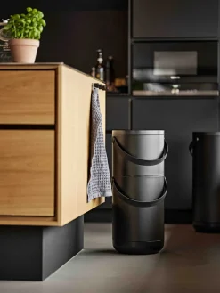 Outlet Zone Denmark Circular Affaldsspand 22+12 L, Sort