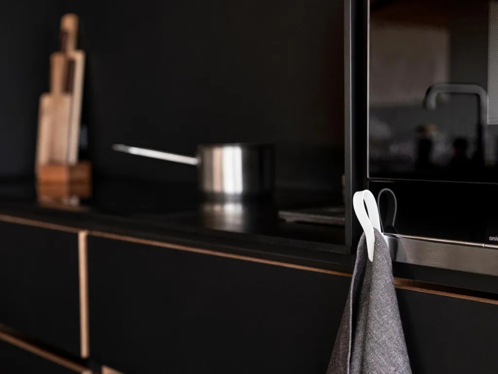 Zone Denmark Badeværelse|Knager Og Knagerækker > Loop Magnet Håndklædestrop 2 stk. 9 cm,