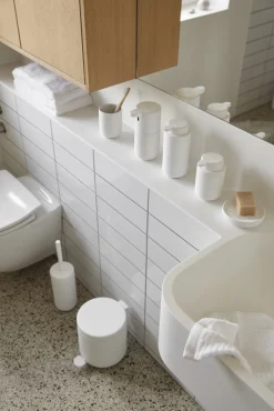 Zone Denmark Badeværelse > Ume Sæbedispenser 0,25 L,