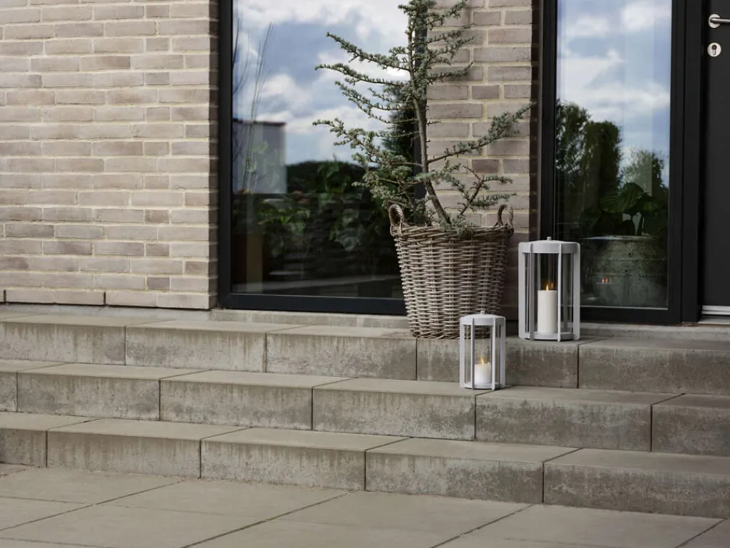 Zone Denmark Lanterner > Firefly Lanterne H,