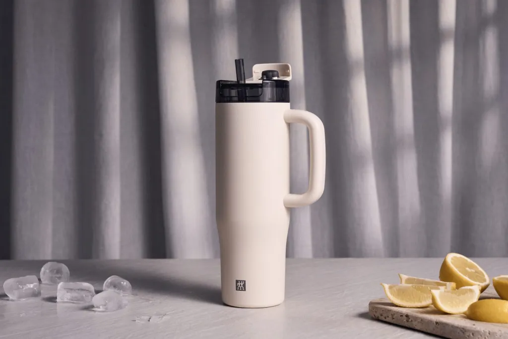 Zwilling Termokrus Og -Kopper|Termoflasker Og Drikkedunke > Thermo Plus Termokrus m. Sugerør 0,9 L,